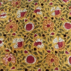 Pottery Barn Foundations Reese Green Yellow Red Floral Sham King set of 2